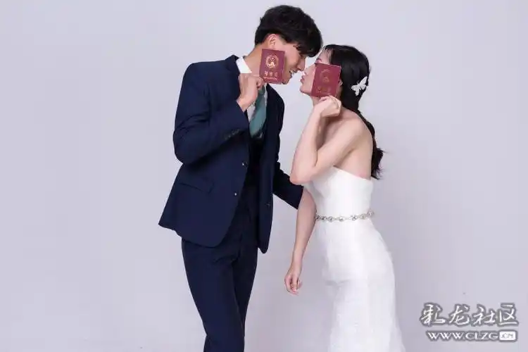 领结婚证跟拍需要的联系