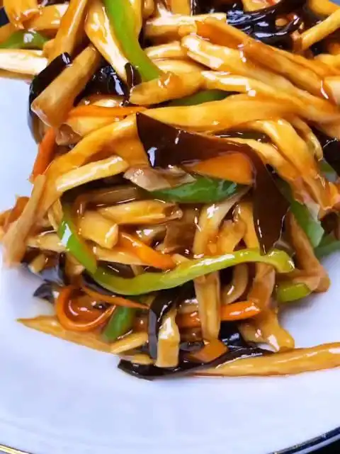 比肉还好吃的料理,鱼香杏鲍菇做法