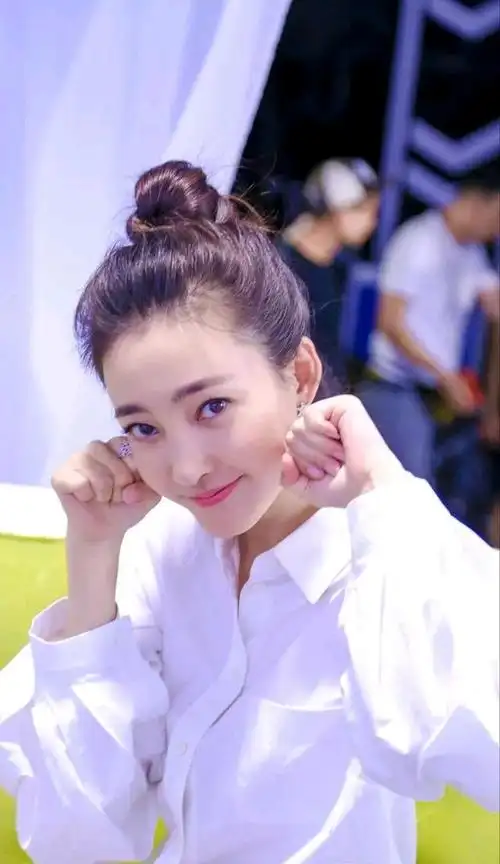 王丽坤是一位内地女演员,出生于1985年3月22日,她来自内蒙古赤峰