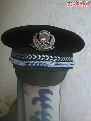 警察大檐帽