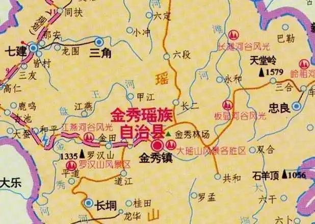 位于广西壮族自治区中部偏东的金秀瑶族自治县,延伸到象州,蒙山,平南