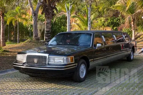 林肯towncar第二代加长版