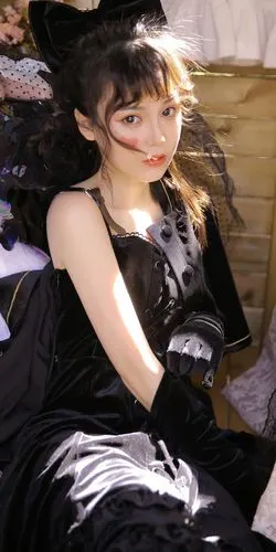 黑暗哥特风美少女写真