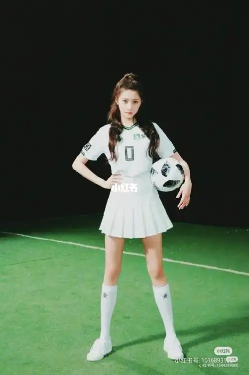 关晓彤拒绝子欢迎甜筒