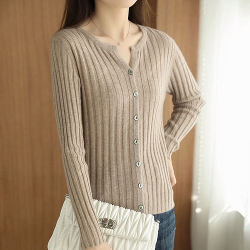 21秋季爆款圆领开衫女长袖百搭简约风打底毛衣薄款显瘦纯色针织衫