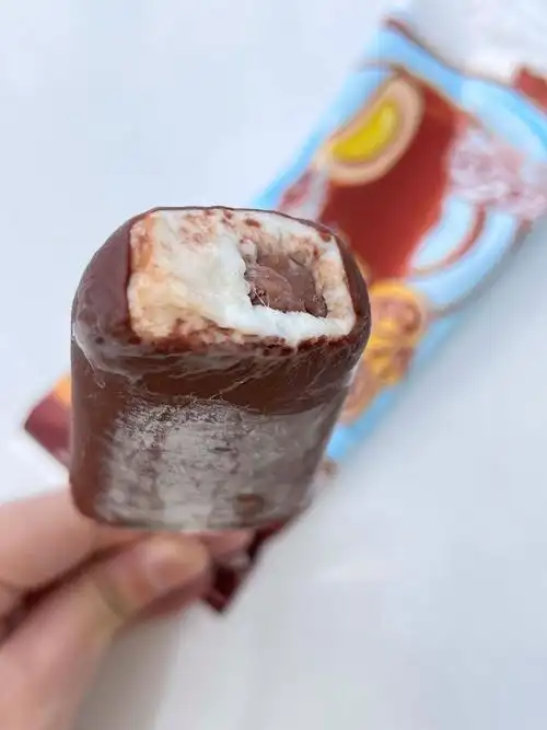 巧乐兹冰淇淋/雪糕