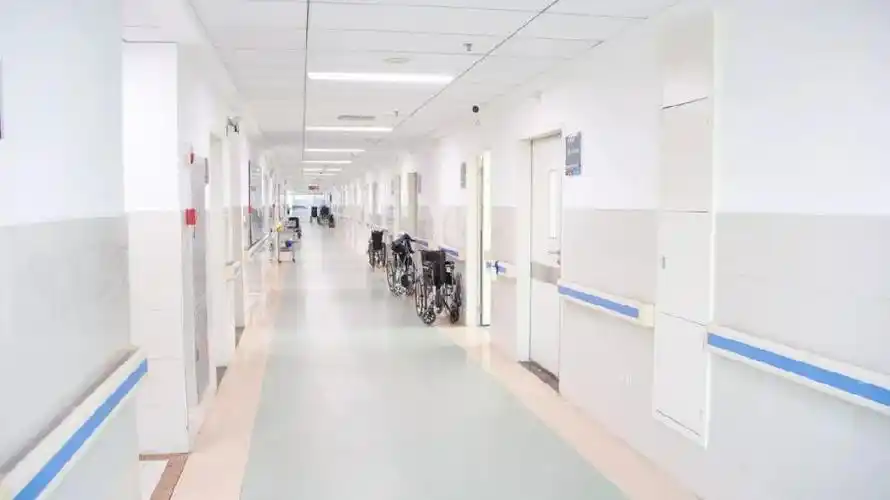 心情就像过山车,时而高涨时而低落,双相情感障碍该如何治?