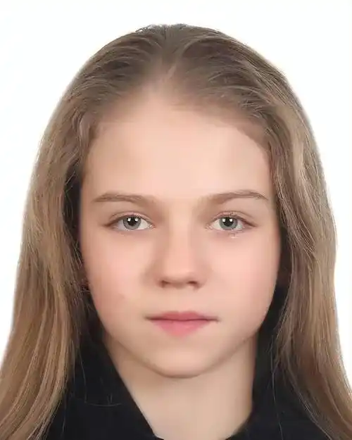 谢尔巴科娃特鲁索娃瓦利耶娃3套娃的北京冬奥会证件照曝光