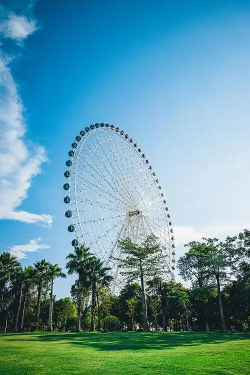 广西南宁凤岭儿童公园 x 向左影像 | 商业摄影