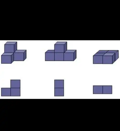 用四个正方体摆出从前面看的样子不变.并摆出很多种.