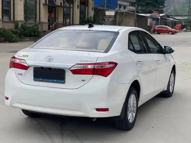 16年丰田卡罗拉自动16白外黑内有空的兄弟们联系我我在店泡好茶等你们