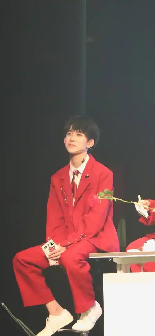 但拿过全国少儿组街舞冠军是实实在在的奖项