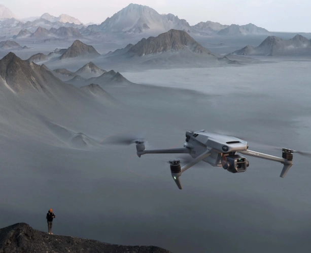 顶配32888元大疆mavic3无人机发布哈苏大底瞩目