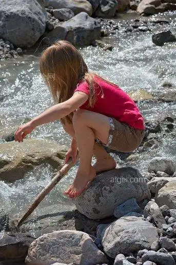 人, 人, 孩子, 女孩, 金发碧眼的, 赤脚的, 地