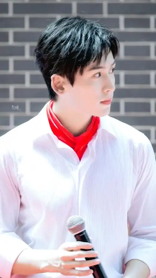 张哲瀚1921正片片段