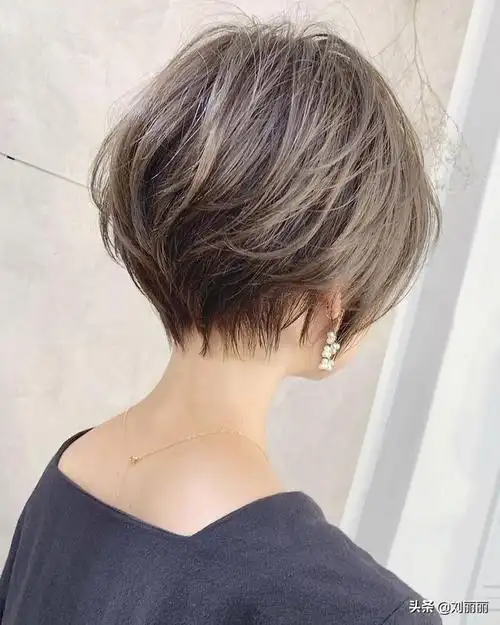 短发型女有气质的发型图片短发女性气质短发图片