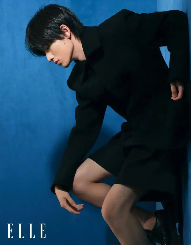 被帅亖.#宋亚轩 #禁欲系 #西装杀 宋亚轩你小子帅亖我了 - 抖音