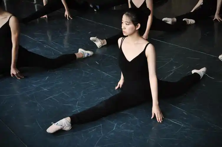 普高生学舞蹈有出路吗这次校园采访给出了答案