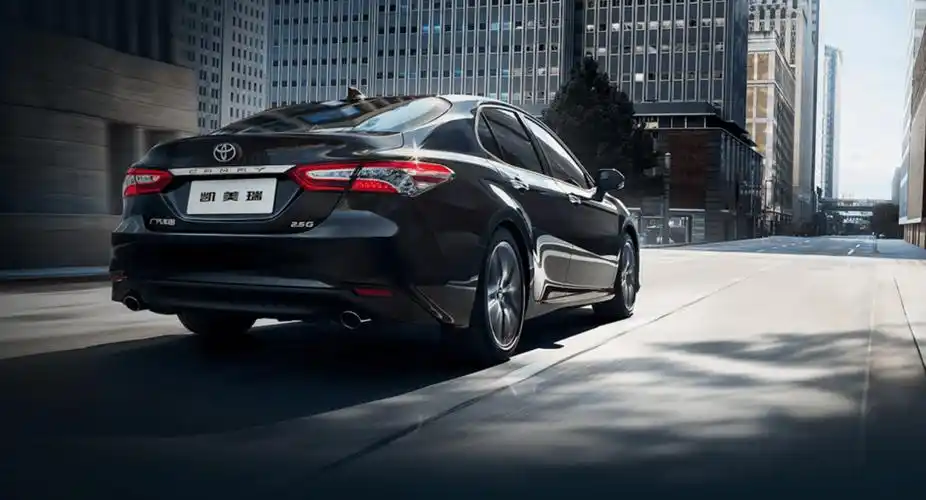 突破动人心魄2022款丰田凯美瑞上市售价1798万起