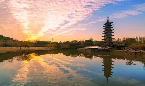 上海松江方塔园古塔园林建筑景观全貌