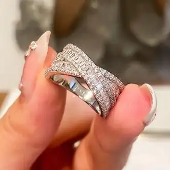 珍彬七夕节礼物铂金排钻戒指pt950莫桑钻方交叉女轻奢小众网红新款个