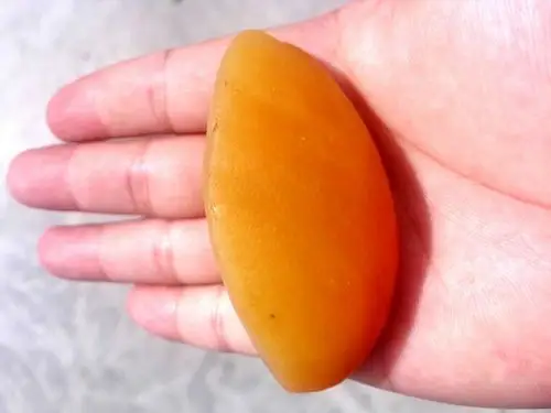 这块金丝玉多少钱一克