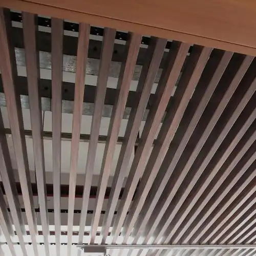 生态木格栅天花,中空木条,红木色,现货出口印度品质