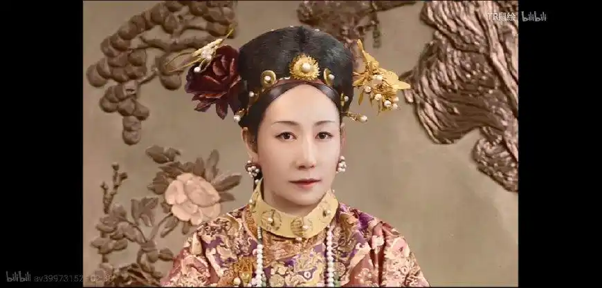 现代ps复原慈禧太后年轻容貌,网友惊呼:"这难道不是秦海璐"!