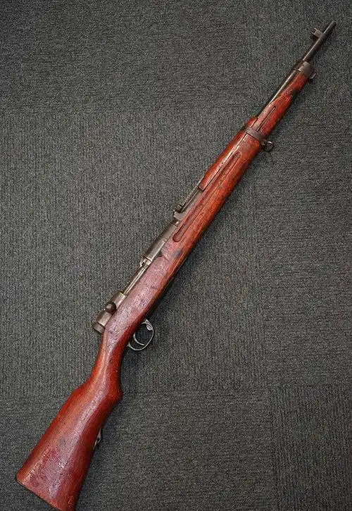 晋造六五步枪现身日本古董店 阎锡山太原兵工厂制造 工艺相当粗糙