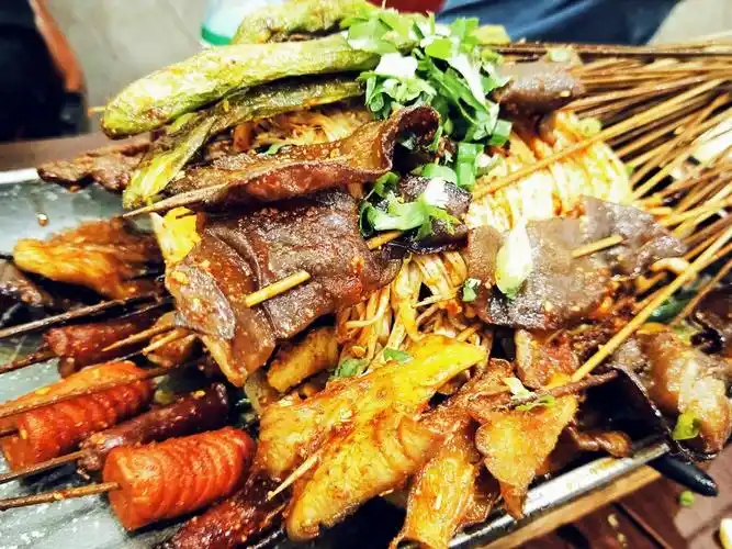 馋嘴油炸串串(棕北形象店)