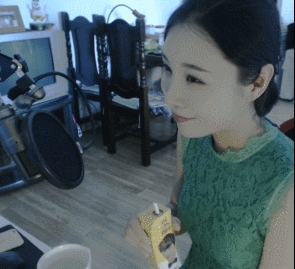 女流表情包第三弹:陈独秀你坐下!