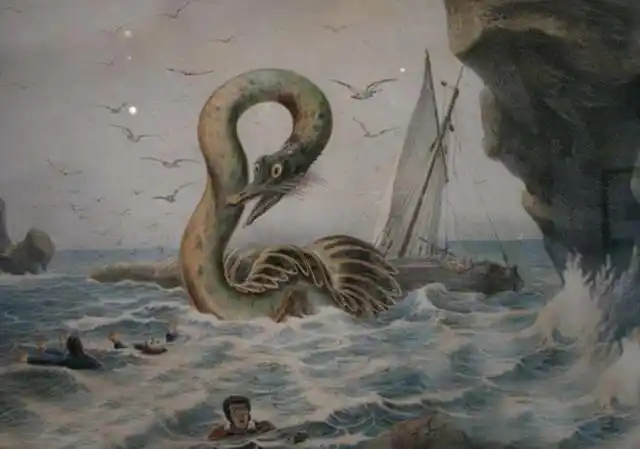 尼斯湖水怪再现身这次被无人机拍到照片长约85米