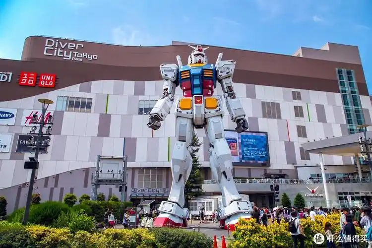这是日本东京台场的1:1元祖高达