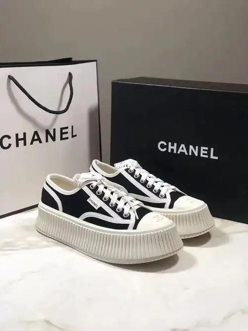 香奈儿coco家中古风系带帆布松糕底厚底鞋.