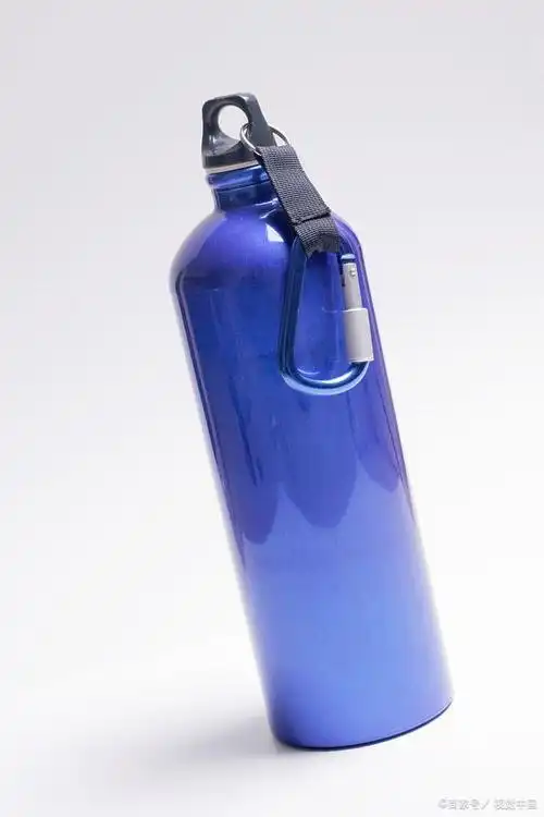 便携的氧气瓶的正确使用方法及注意事项