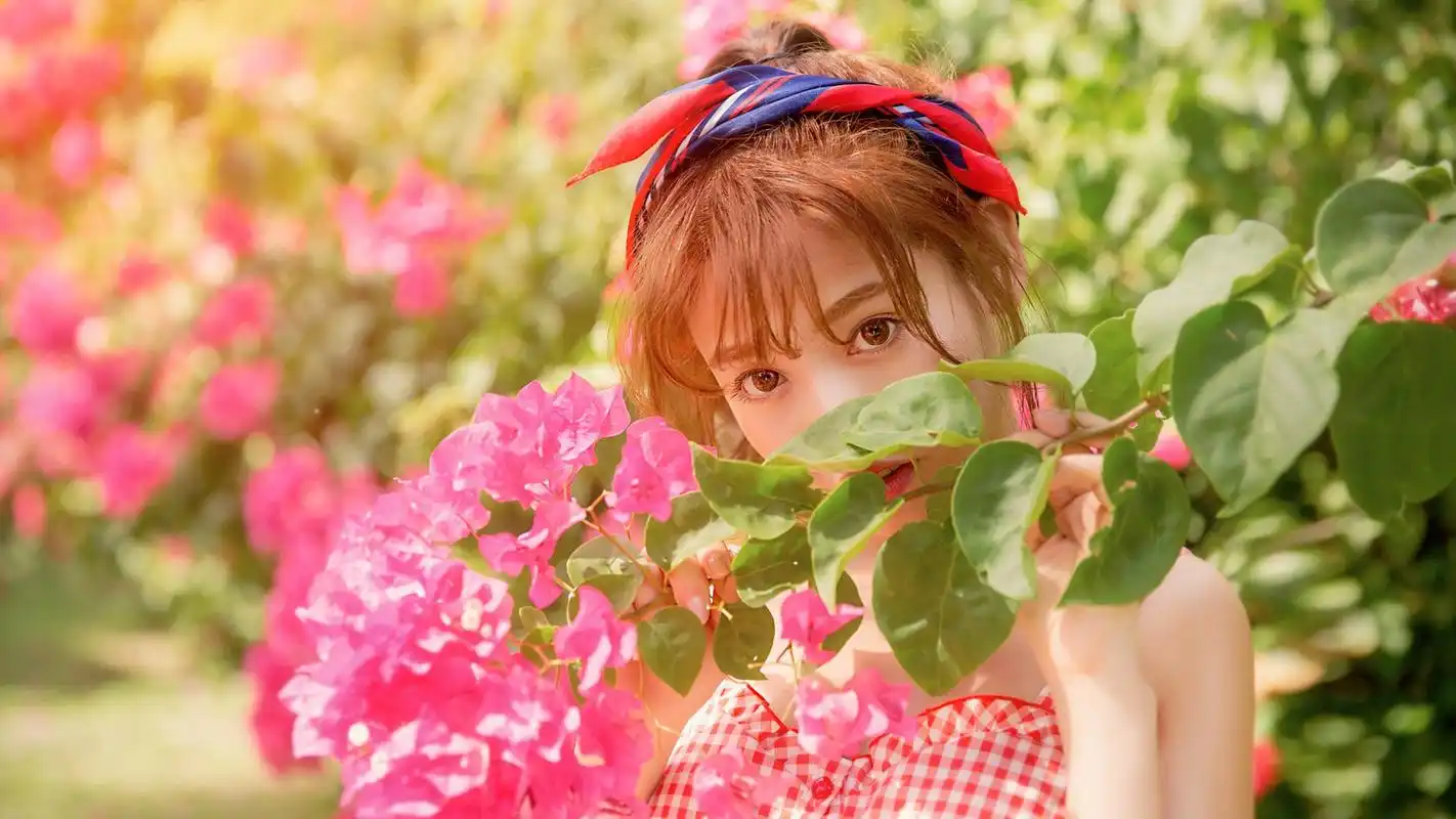 印尼东爪哇省附近海域发生6.3级地震