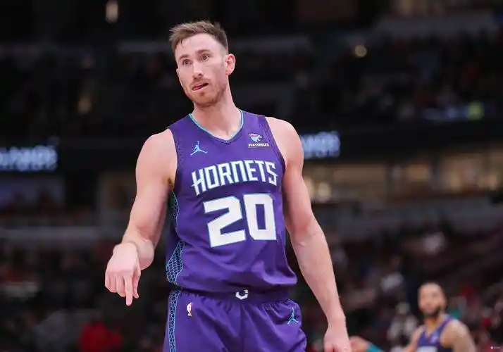 shams&woj:雷霆交易得到海沃德 送出曼恩和贝尔坦斯_直播_黄蜂