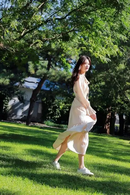 陶然亭公园人像外拍作业试用佳能5d42470f4镜头