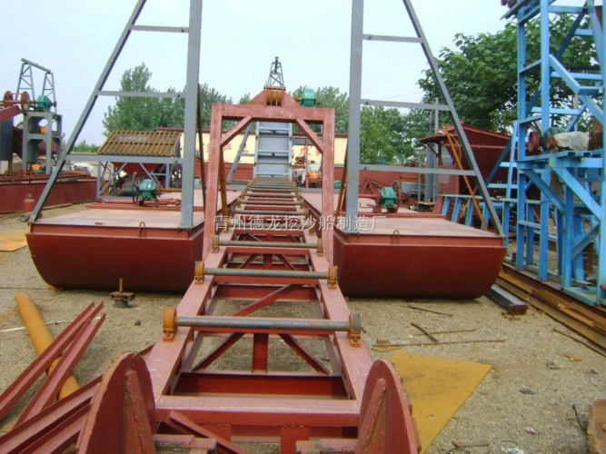 wsc-1 挖沙选铁船