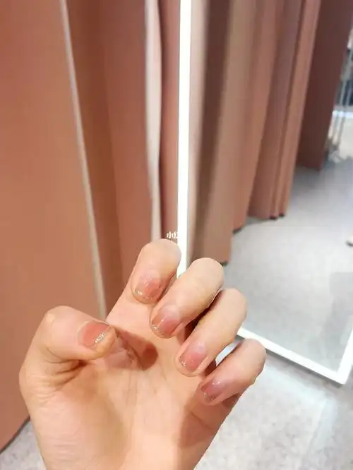 海底捞美甲93玉脂色超温柔的