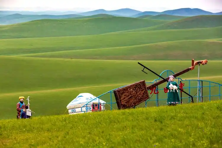 九曲湾位于锡林浩特市东南13公里处,是锡盟著名的旅游景区.