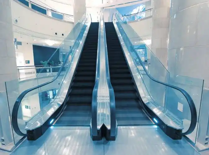 商场扶梯案例
