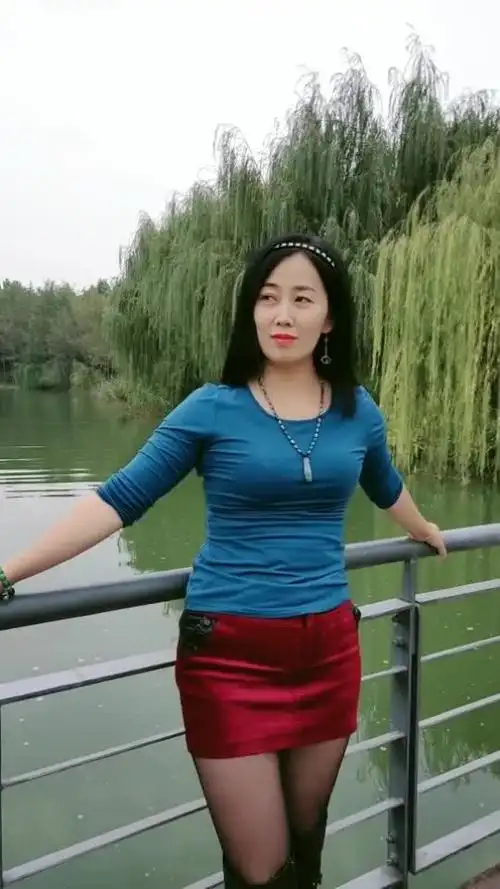 40岁的女人,微胖的身材,大家都说旺夫有女人味