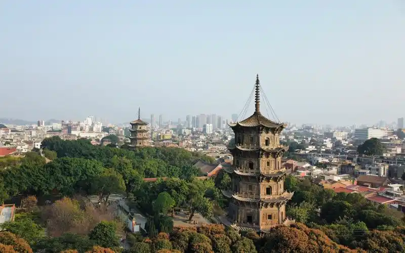 一起看看泉州开元寺东西塔