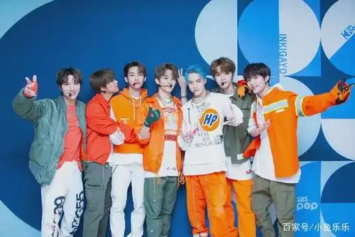 男团nct人数太多!23人红毯照堪比班级合照,粉丝:千万别放大看