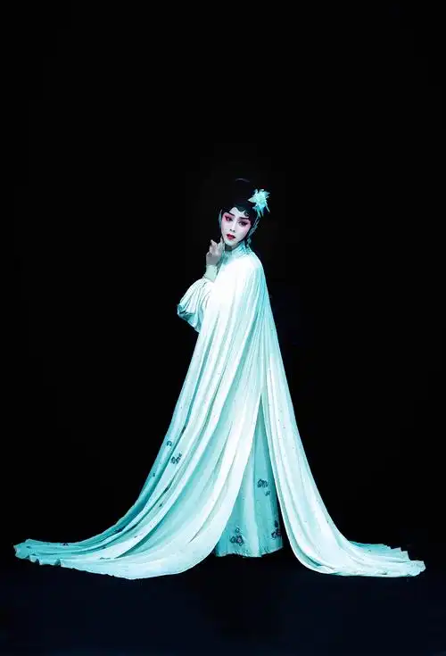 戏曲 京剧 国粹 花旦 青衣 国风京剧演员——王梦婷 惜娇剧照《戏风