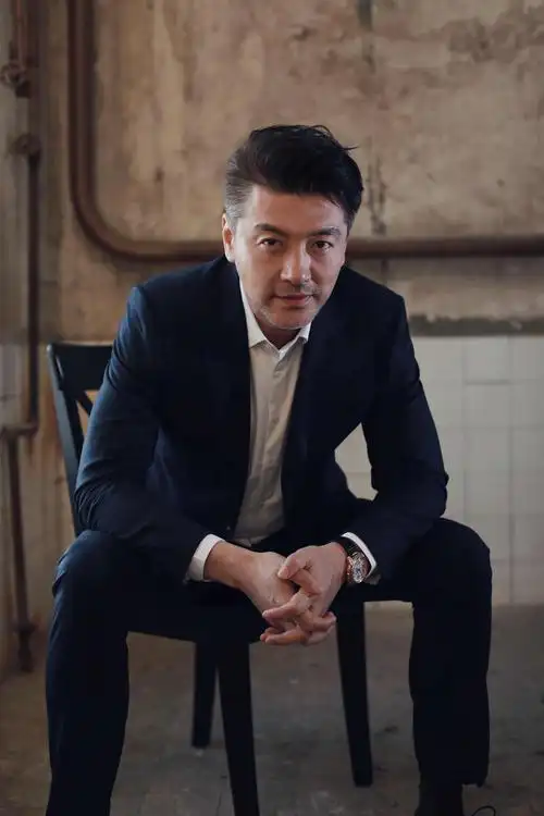 王策吹哨人北京首映礼偶遇女婿李现现场认亲