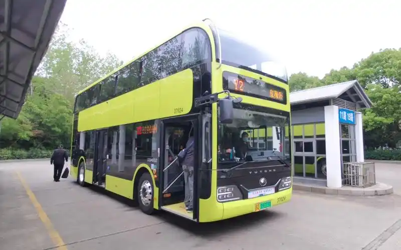十分甚至九分高级の双层巴士『常州公交』y2路:宇通zk6100bevgs3(e10