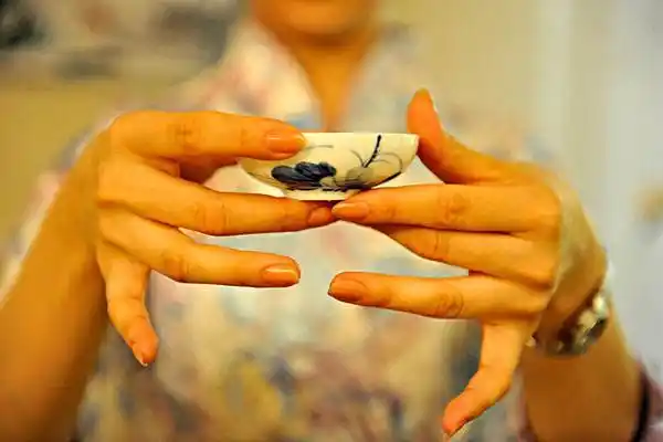 中国人的敬茶礼仪