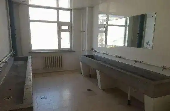 来看看你的大学宿舍吧!|浴室|卫生间|盥洗室|阳台|宿舍区_网易订阅